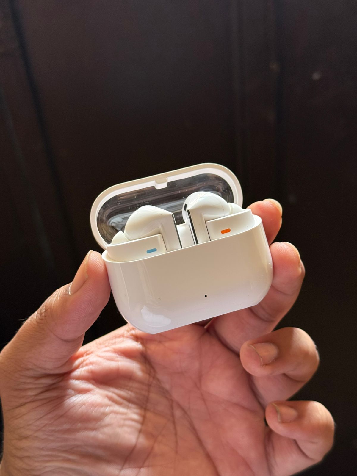 White Wireless Earbuds with Charging Case