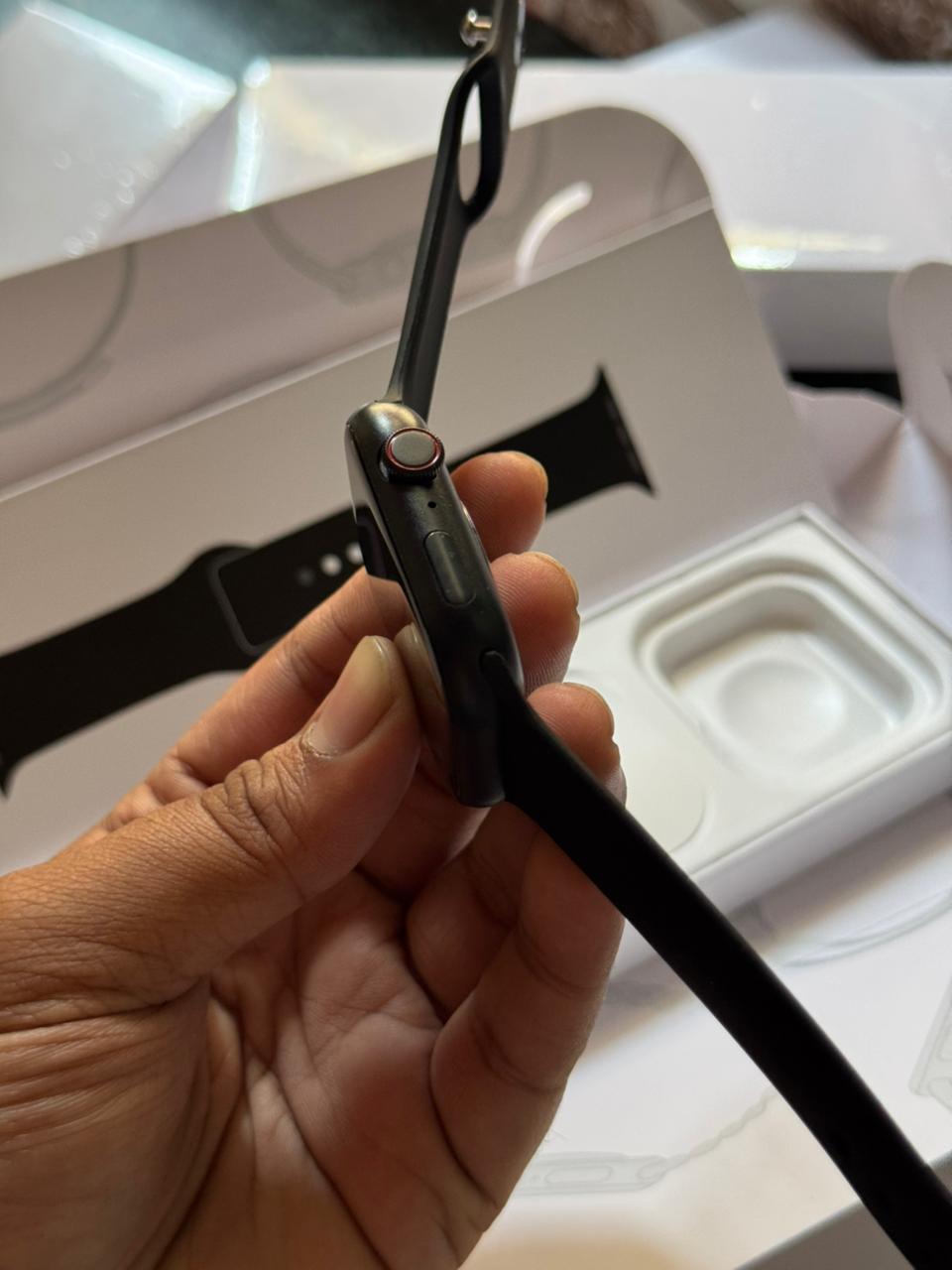 Series 11 Quad Edge - ON/OFF Logo